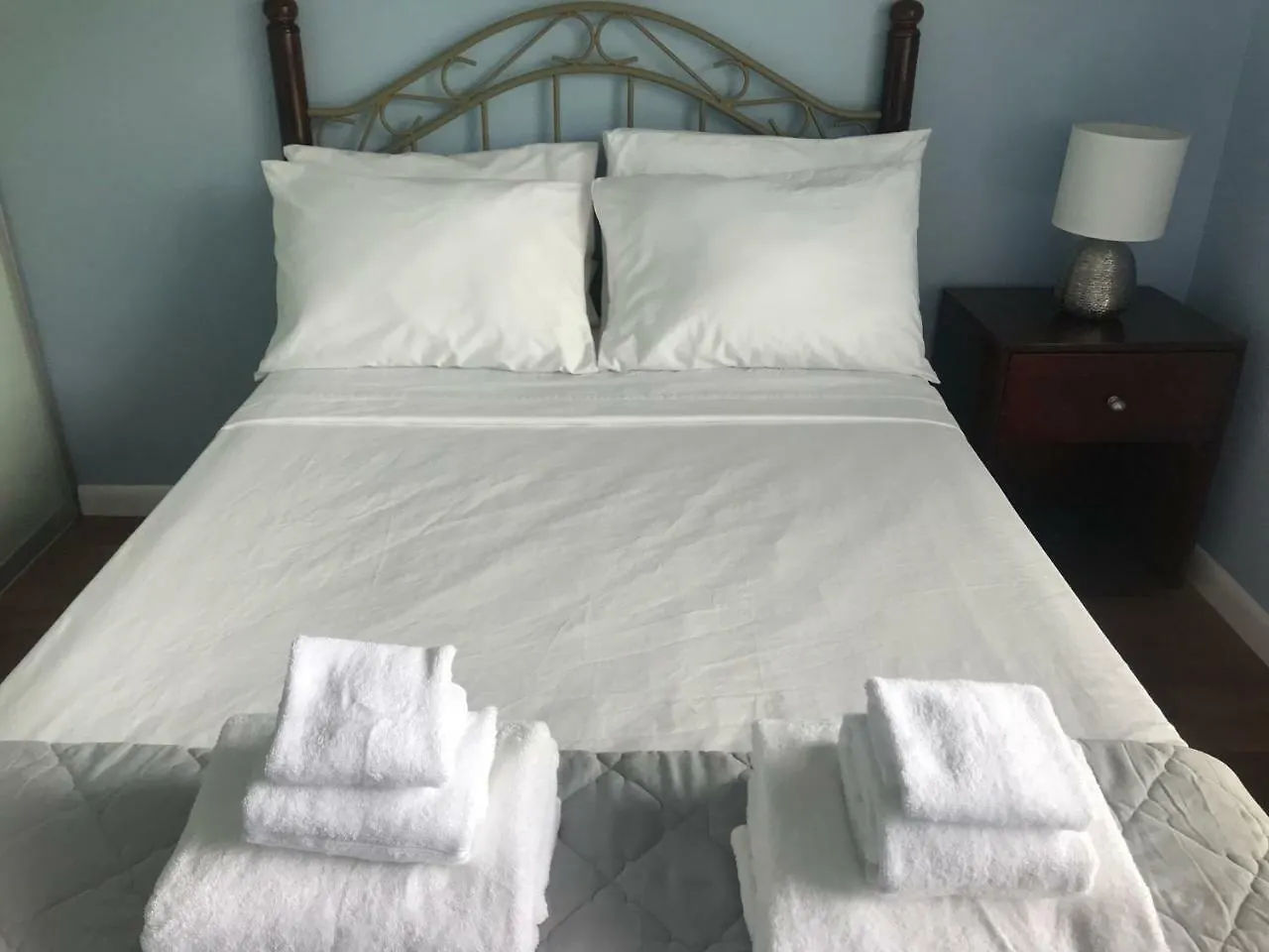 Apartment Modern 3 Bedroom Condo In Gated West Hills Port of Spain